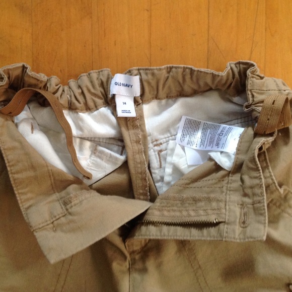 Old Navy Boys Cargo Shorts Tan/Khaki Size 14 - Picture 4 of 9